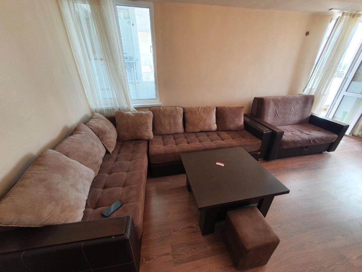 Apartment In Yerevan On Amiryan Street Extérieur photo